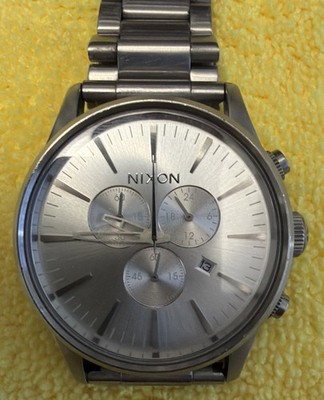 Nixon ''The Sentry Chrono'' Stainless Steel S100M 3-Hand Japanese Movement (17A)