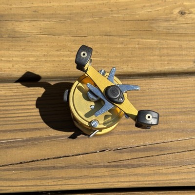 Penn International 955 Levelwind Bait Cast Fishing Reel Right Hand