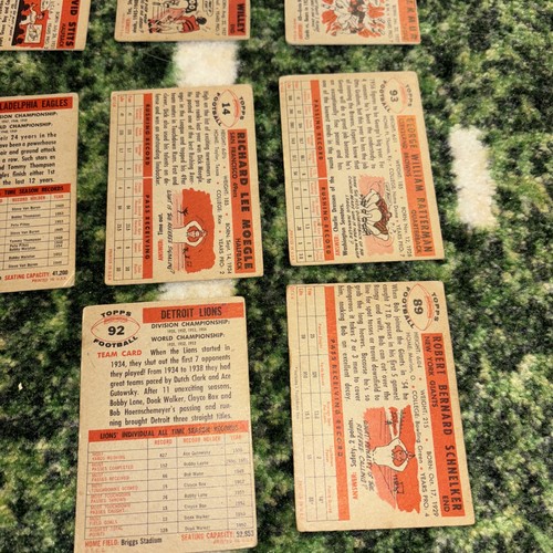 1956 Topps Football Lot (10) - Picture 15 of 16