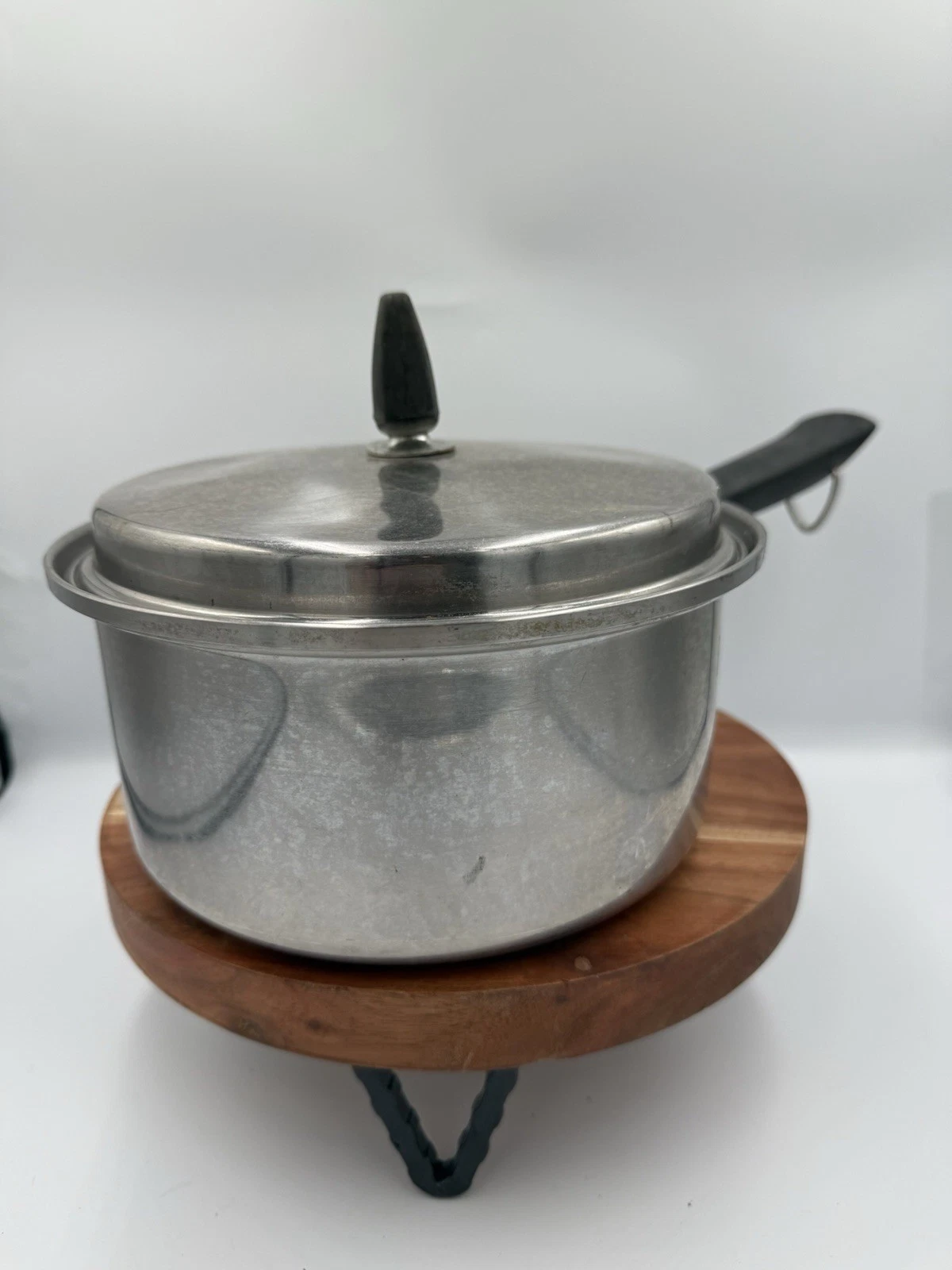 VTG Duncan Hines Stainless Steel 4 Qt Saucepan W/lid Regal Ware 3 Ply 18-8 USA