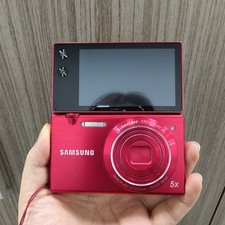 Samsung MV800 16MP Flip-Out Vlog Compact Digital Camera with Touchscreen English