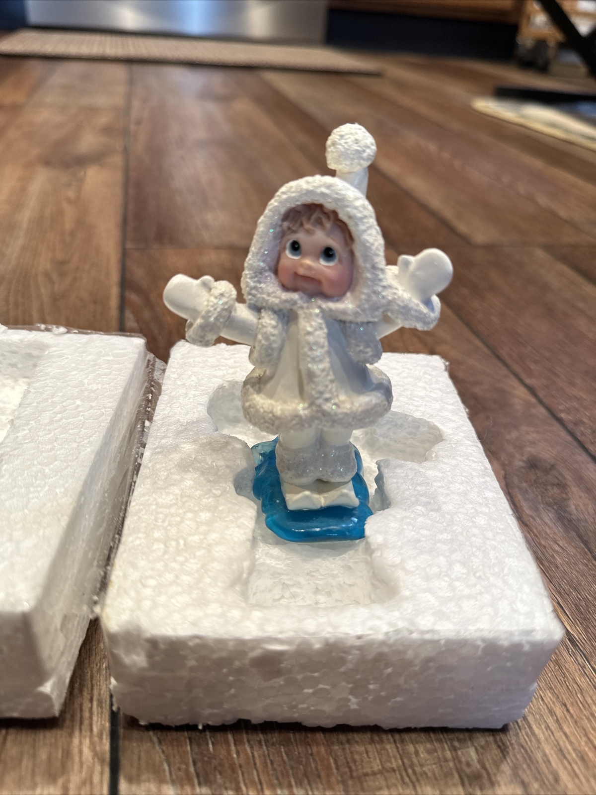 Dreamsicles Northern Lights Figurines Guiding w/Original Box eBay