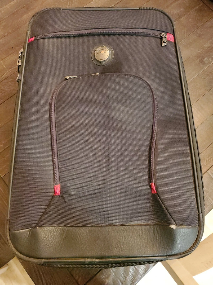 Schweigend schlucken Banner taylormade rolling carry on bag Biologie Eimer Mastermind