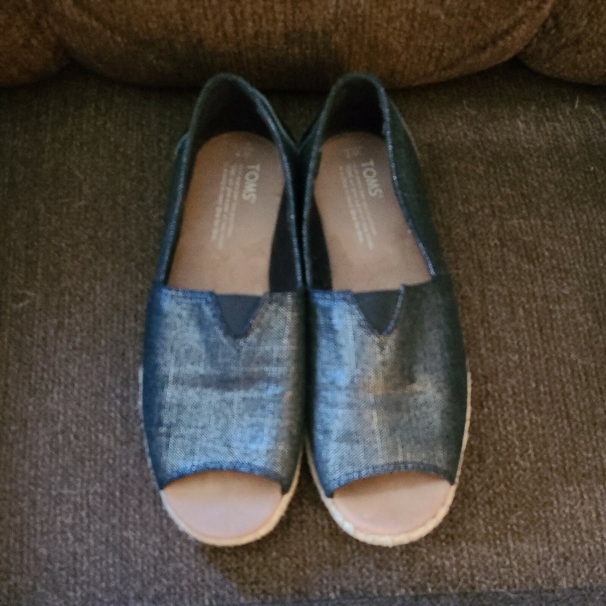 Toms Womens W7 Black Silver Metallic Espadrille Peep Toe Flats