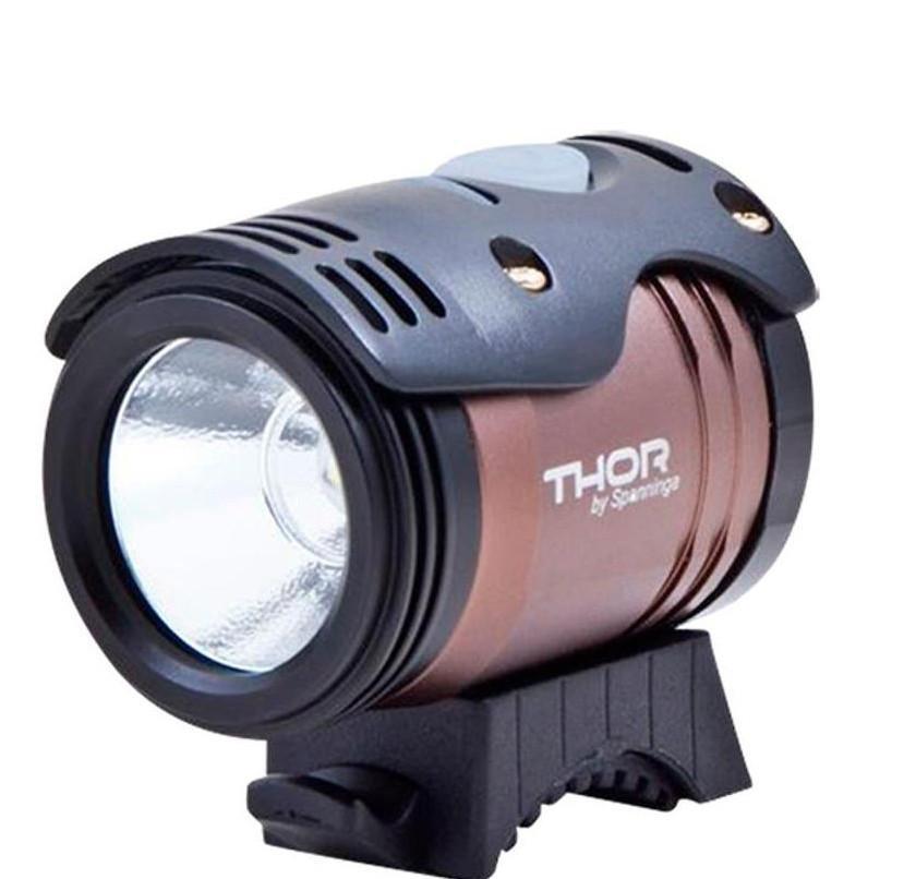 Éclairage vélo rechargeable pour rouler la nuit en toute sécurité