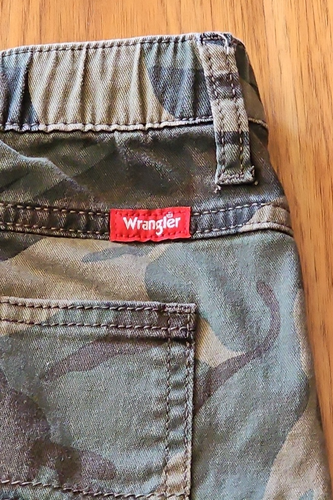 Wrangler Green Camo Cargo Pants Hunting/Military/Casual Boys 16 Husky - Picture 5 of 6