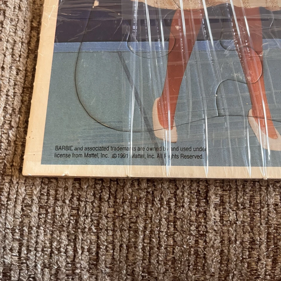 1991 Mattel Barbie large piece frame tray puzzle  - Image 3 of 4