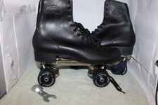 NEW  Roller Derby "VINTAGE" Men's SZ 9 Roller Skates "IN BOX" 23203 EX COND 