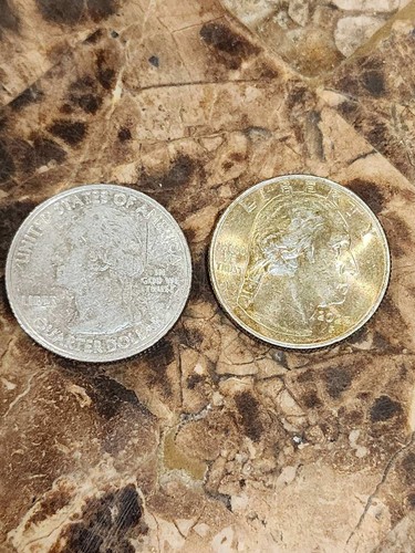 “IN COD WE TRUST” ERROR 2022-P US QUARTER DOLLAR - Nina Otero-Warren (gold Tint) - Picture 4 of 4