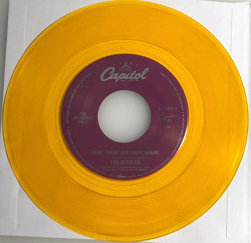Beatles / Here, There and Everywhere & Good Day Sunshine / Gold 45 / Mint