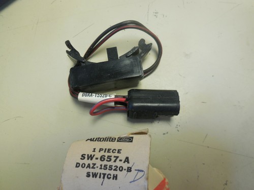 NOS 1968-1972 Ford Galaxie 3spd Manual Backup Lamp Switch D0AZ-15520-D - 第 1/1 張圖片