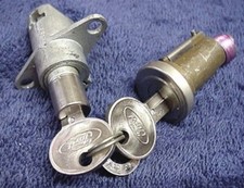 NOS Rare Correct Trunk & Glove Lock Set With Keys Mercury Cougar 1967 1968