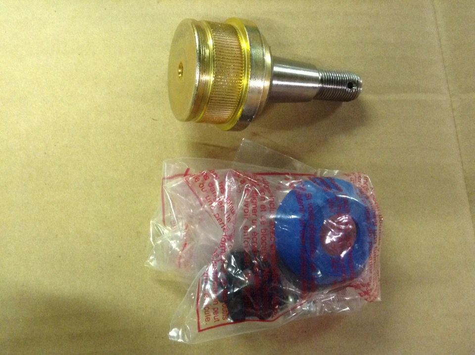 NUEVO NAPA 260-1350 Suspensión Rótula Delantera Inferior - Se Adapta 92-04 Ford E-150  Foto 3 de 4