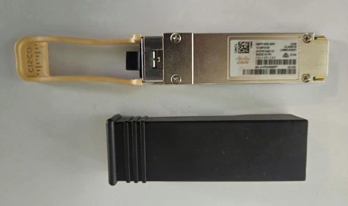 Cisco Original QSFP-40G-SR4 Transceiver Module 40GBASE MPO Connector