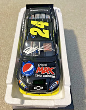  24 JEFF GORDON PEPSI MAX ZERO 2010 ACTION 1/24 AUTOGRAPHED HOLOGRAM AND COA