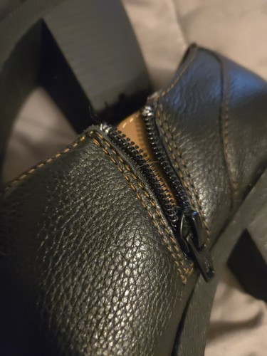 B.O.C Born Concept Woman's Black Leather Buckle Zip Shoes Size 10 - Picture 7 of 9