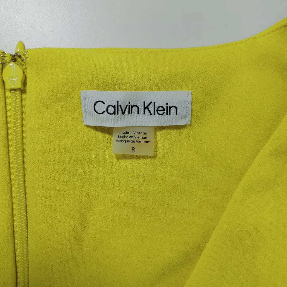 Calvin Klein Yellow Sleeveless Wide Leg Jumpsuit Cropped Pants Belted Size 8 - Image 3 of 4
