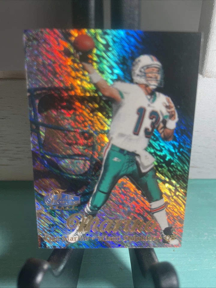 Dan Marino 1998 98 Flair Showcase Row 1 Foil Parallel Insert Card Miami Dolphins - Image 4 of 4