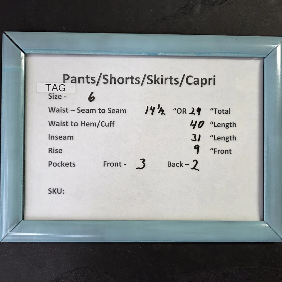 Pantalones de mezclilla Peace Love World para mujer 6 negros acampanados con cremallera lateral bolsillo elástico Foto 2 de 4