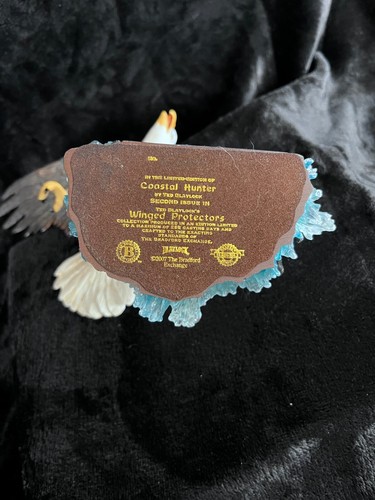 2007 Bradford Exchange Coastal Hunter-Winged Protectors Edition Eagle Sculpture - Picture 11 of 15