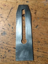 STANLEY NOTCHED RECTANGLE LOGO,  2" plane blade.
