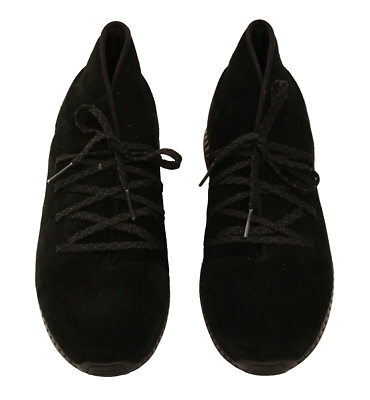 Under Armour Veloce Mid Black Suede Chukka Boot / Sneaker
sz10 Amazon.com | Under Armour UA Veloce Mid Suede Mens Hi Top  main image 2