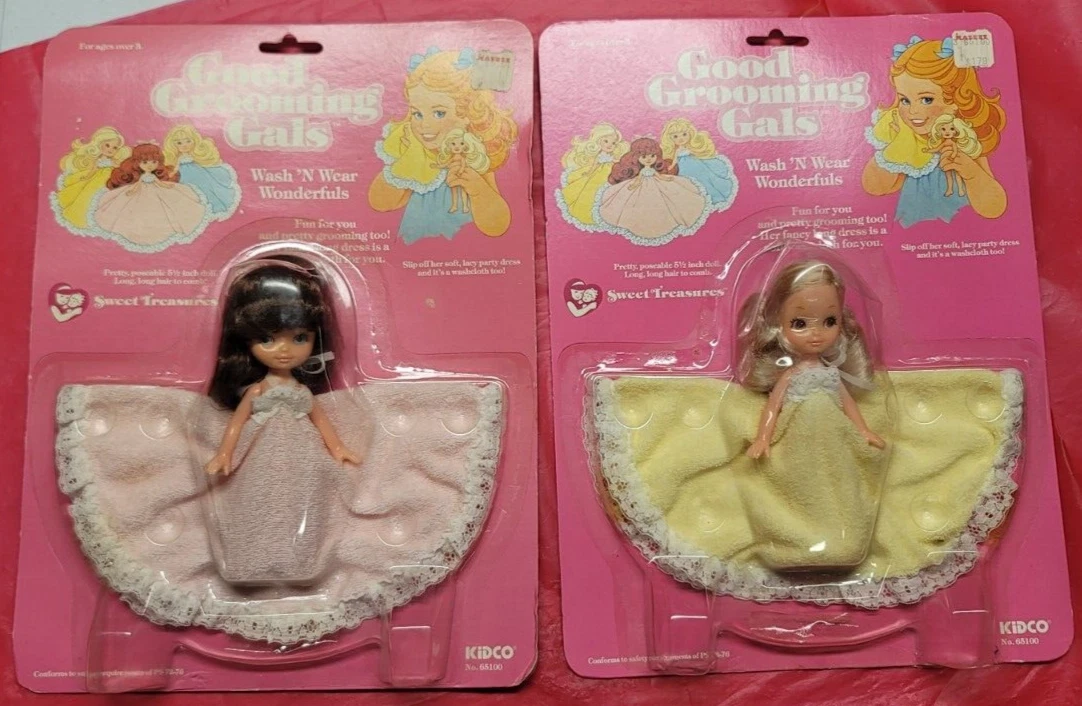 2 Vintage 1982 Kidco Good Grooming Gals Doll Wash N Wear Made In