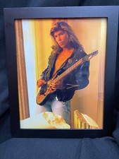 GEORGE LYNCH - Chitarra Dokken incorniciata legno nero 8x10 foto ESP Snakes Skulls