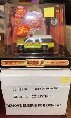 Code 3 Collectibles Newark Fire Dept. Deputy Chief 1 Suburban