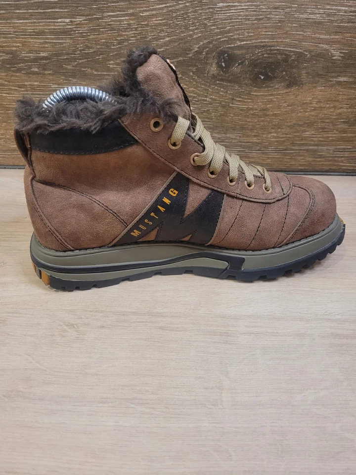 Mustang Ankle Boots Womens Uk 4 Nubuck Fur Lined Brown Genuine Mustang Stunning - Image 4 of 4