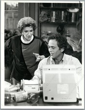 Mama's Boy 1987 Press Photo 7X9 Nancy Walker Bruce Weitz Rhoda Hill Street Blues