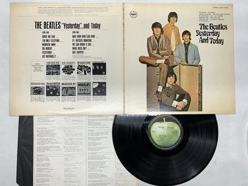 The Beatles Yesterday And Today Japan LP [96915ER]