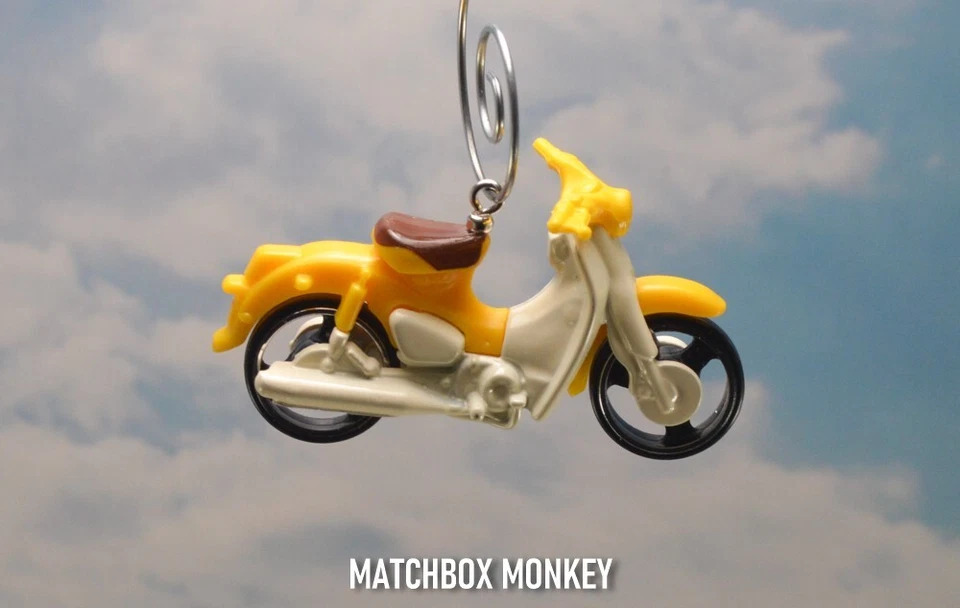 Honda Super Cub Moped Motorcycle Dirt Bike 50cc Custom Christmas Ornament 1:33 - Image 4 of 4