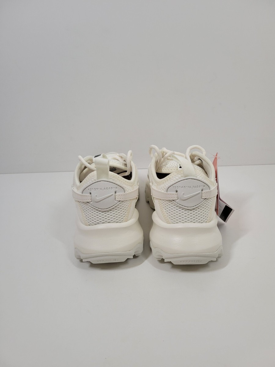 NEW Nike TC 7900 Summit Ivory White DD9682-100 Sneaker Shoes