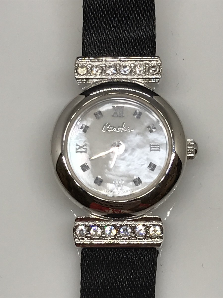 Vintage Carolee Black silk feel band, Mother of Pearl Face  display picture 1