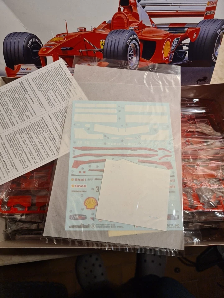 1:20 TAMIYA FERRARI F1-2000 FORMULA 1 WITH CLEAR PARTS EDITION sealed - Immagine 4 di 4