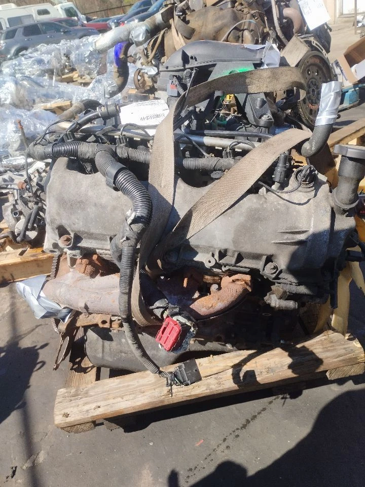 Used Engine Complete Assembly fits: 2008 Ford Expedition 5.4L VIN 5 8th digit 3V - Image 2 of 4