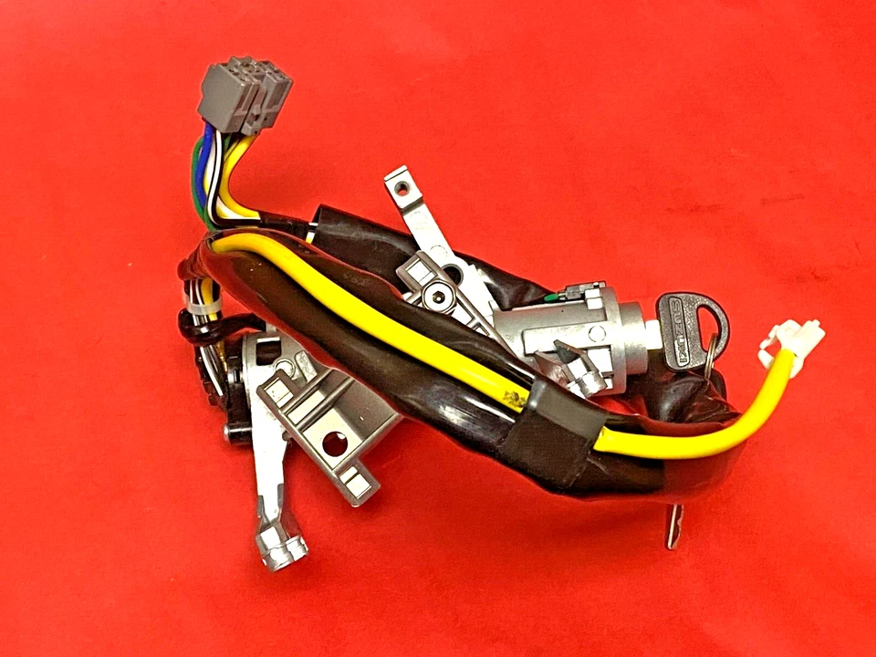 Cilindro e interruptor de bloqueo de encendido US841 apto para 99-02 Suzuki Grand Vitara Stand tran Foto 2 de 4