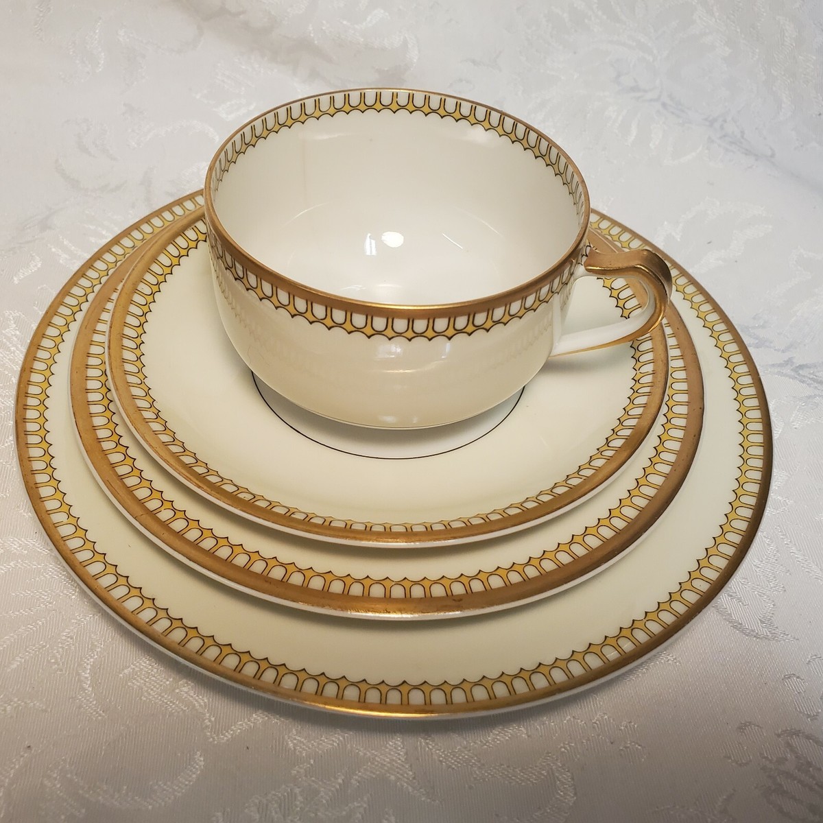 4 Piece Set - Schleiger 278 Antique Haviland & Co Limoges 4 Piece Set - Schleiger 278 Antique Haviland & Co Limoges