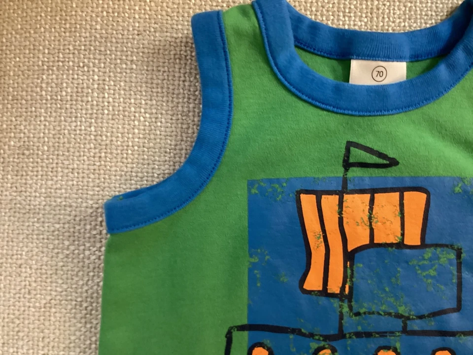 Mameluco Hanna Andersson Boy 6-12M (70) verde y azul con gráficos de barco pirata Foto 4 de 4