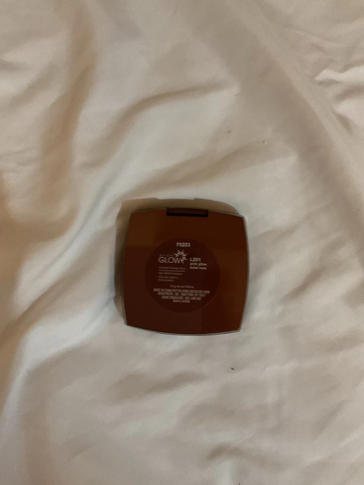 AVON GLOW BLUSHER BRONZER DUO ~ "PINK GLOW" ~ 0.42 oz ~ DISCONTINUED /RETIRED - Image 4 of 4