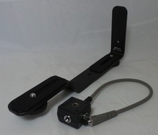 Nikon SK-E900 External Multi-Flash Bracket for Nikon 4500 Digital Camera 25067 