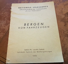 NVA Offiziershochschule  Ernst Th&auml;lmann - BERGEN VON FAHRZEUEN / 1975