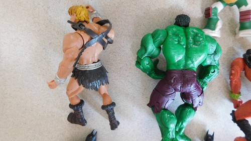 Lotto action figure vintage eroi Batman Hulk e altri tigre ruggente 2001-2003 - Foto 13 di 14