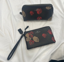 COACH BLACK FLORAL WRISTLET AND POUCH SET