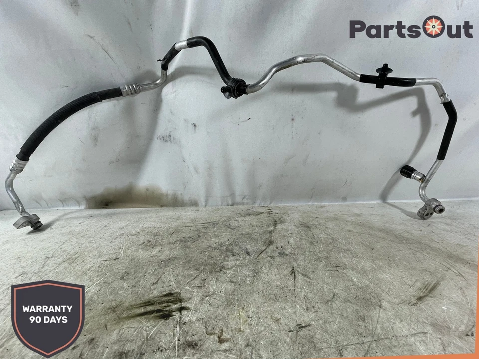 AUDI A8 QUATTRO 2011-2012 4,2 L - manguera/línea/tubo de aire acondicionado 4H0260710 OEM Foto 4 de 4