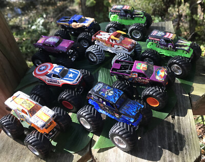 Hot Wheels 1:64 Monster Jam Trucks 9 mixed lot MaxD Grave Digger Son Uva Marvel