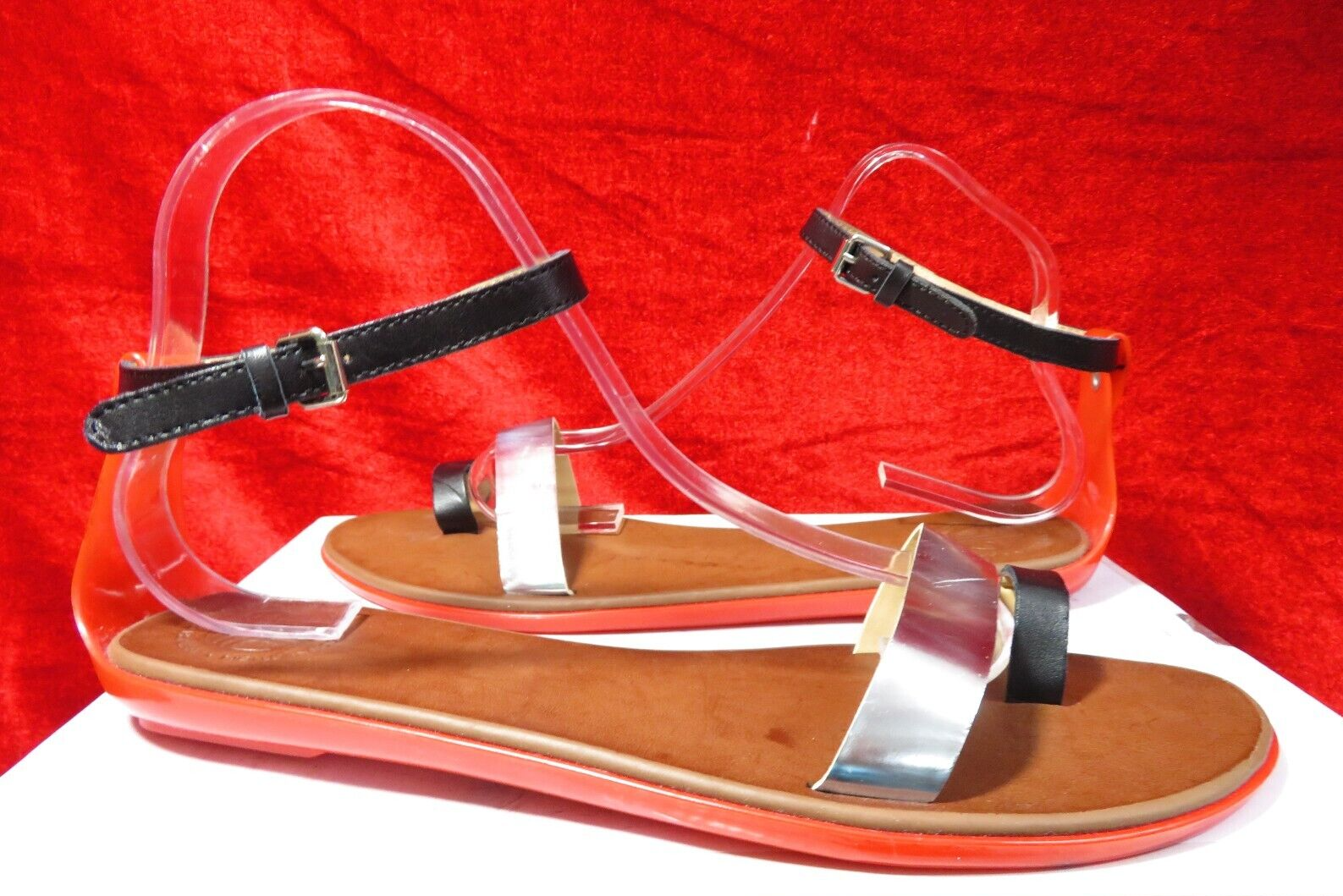 APL Sandali piatti estivi bassi French Connection ""Terri"" argento nero rosso UK 8 EU 41