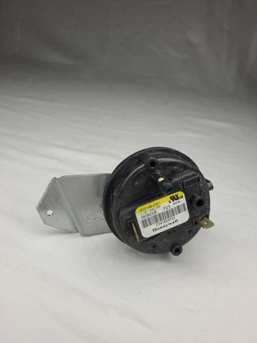 HONEYWELL IS20146-3351 TRANE C341825P23 Pressure Switch 1.15” WC P23