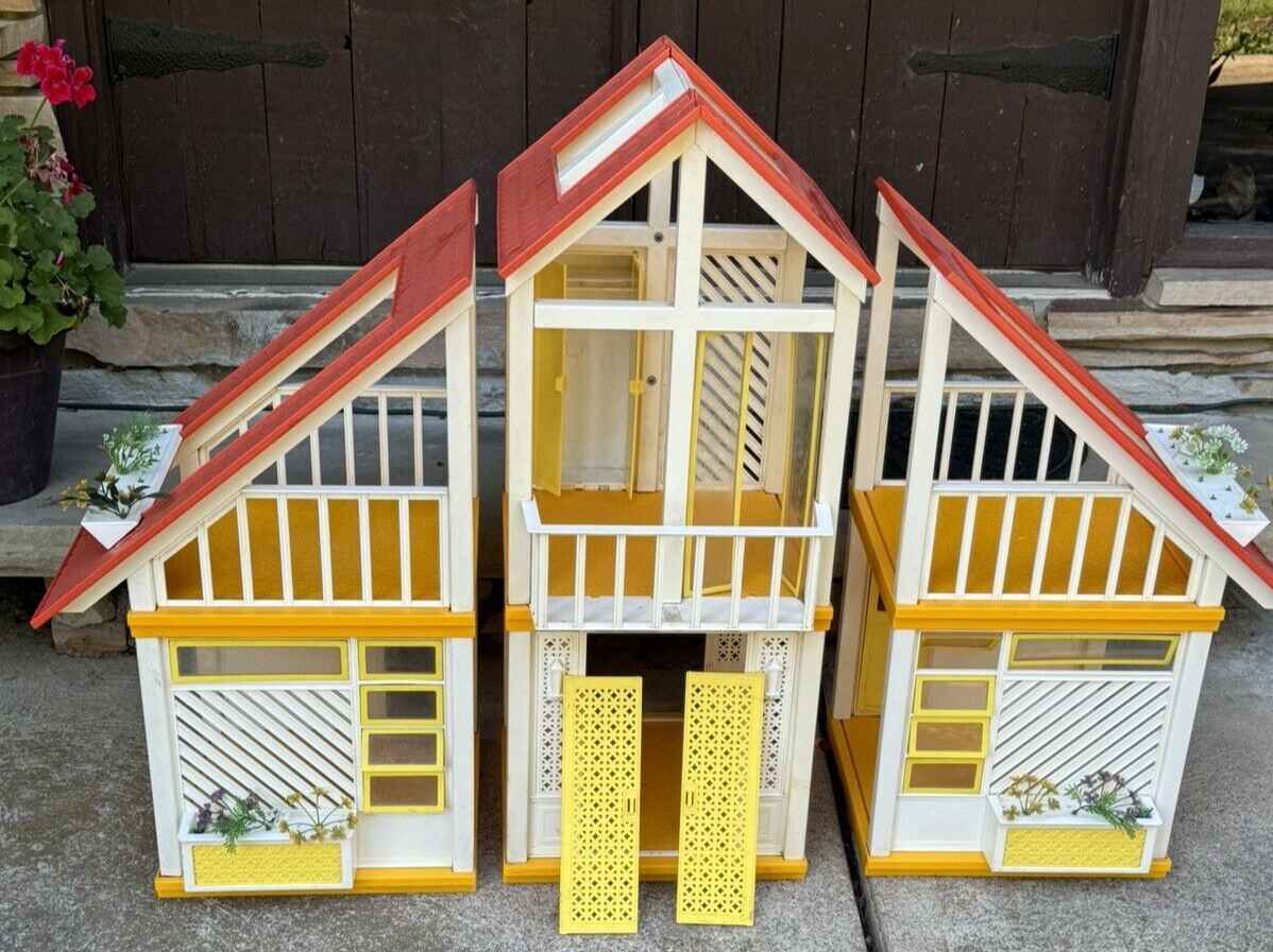 VINTAGE 1978 YELLOW MATTEL BARBIE DREAM HOUSE A FRAME VINTAGE 1978 YELLOW MATTEL BARBIE DREAM HOUSE A FRAME